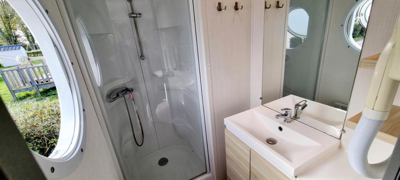 Mobil-Home 6 Personnes - Bretagne - Piscine - Plage Trégunc Dış mekan fotoğraf